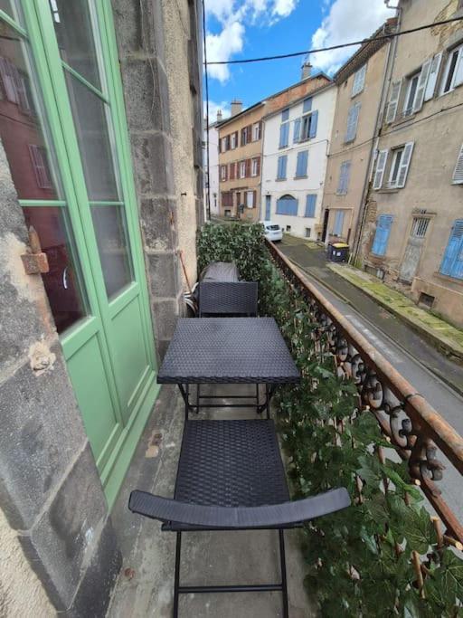 #Panoramique#T3#Balcon#Thiers# Appartement Buitenkant foto